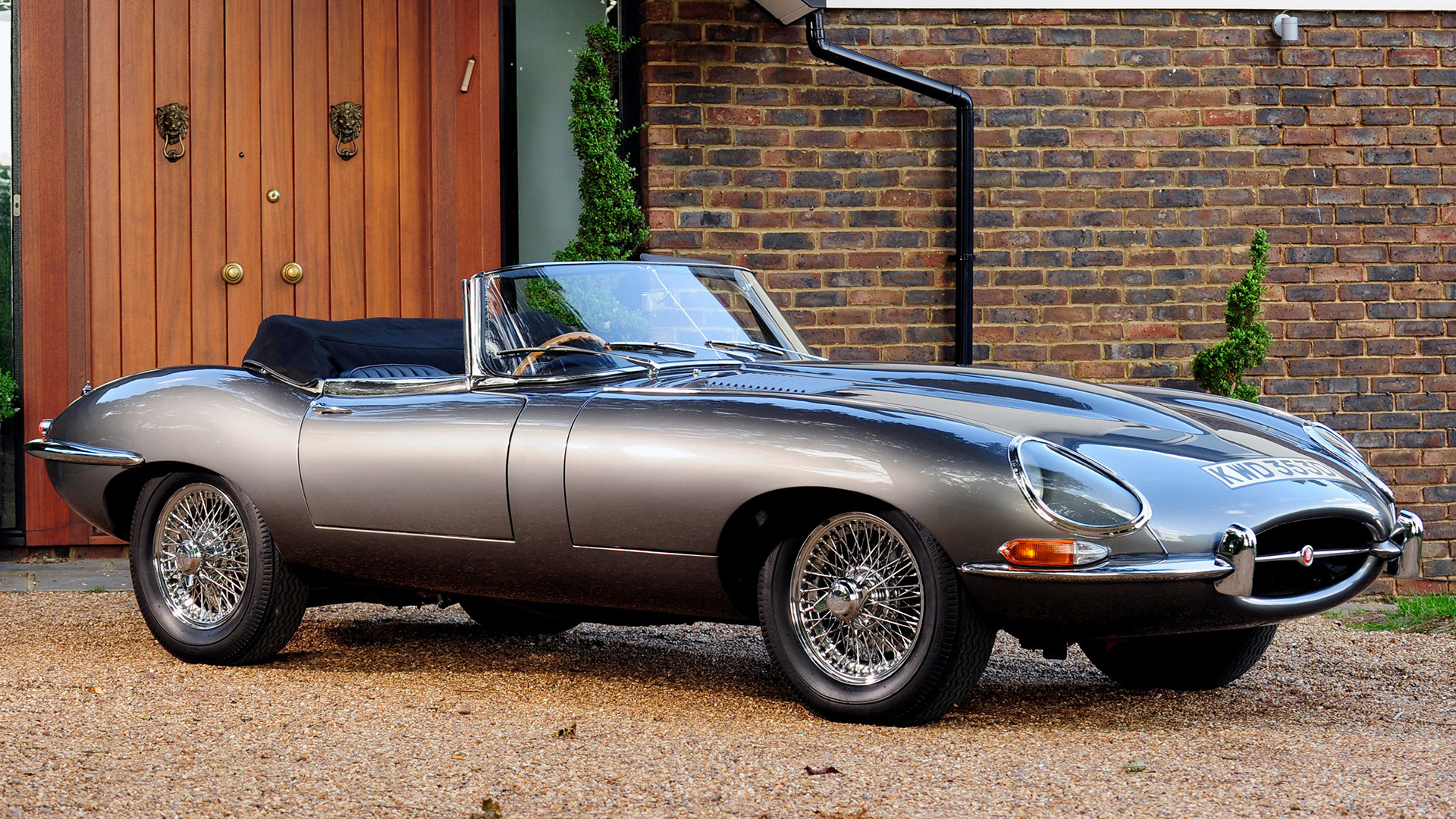 Jaguar E-Type